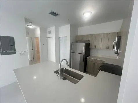 1010 SW 69th Avenue Miami FL 33144