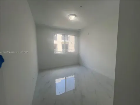 1010 SW 69th Avenue Miami FL 33144