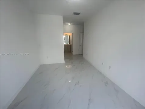1010 SW 69th Avenue Miami FL 33144