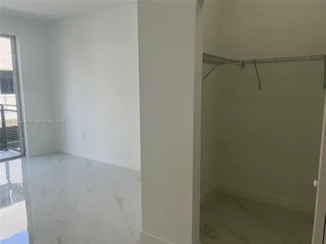 1010 SW 69th Avenue Miami FL 33144