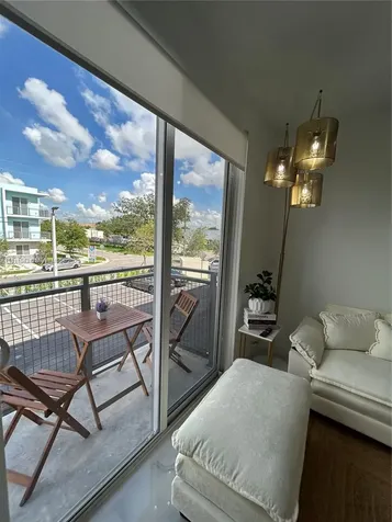 1010 SW 69th Avenue Miami FL 33144