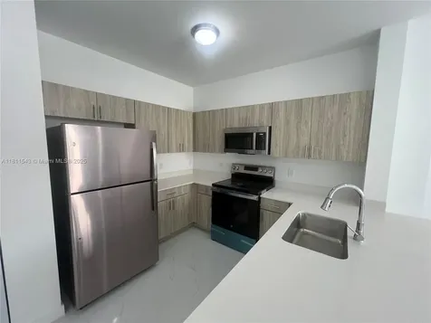1010 SW 69th Avenue Miami FL 33144