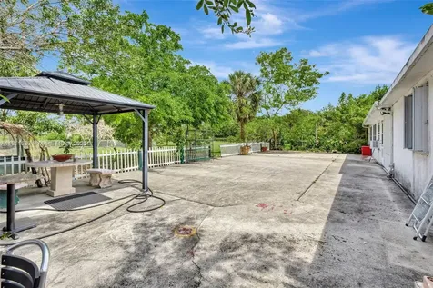 4035 N 110th Avenue N West Palm Beach FL 33411