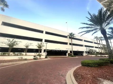 231 Riverside Drive Daytona FL 32117