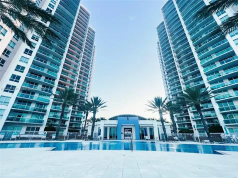 231 Riverside Drive Daytona FL 32117