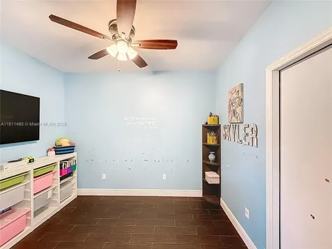 21241 SW 88th Place Cutler Bay FL 33189