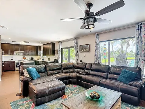 21241 SW 88th Place Cutler Bay FL 33189