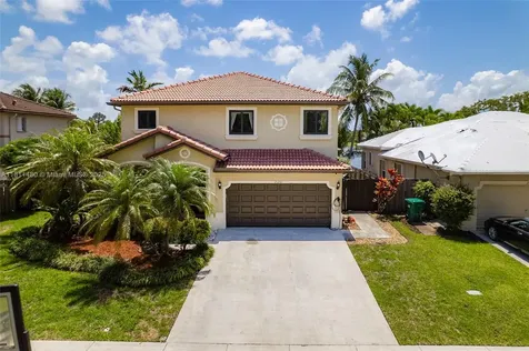 21241 SW 88th Place Cutler Bay FL 33189