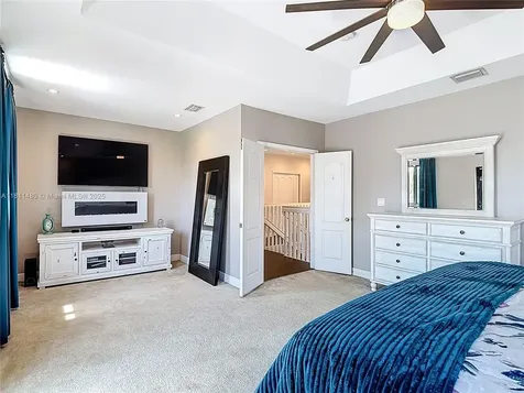 21241 SW 88th Place Cutler Bay FL 33189