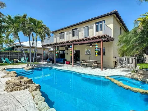 21241 SW 88th Place Cutler Bay FL 33189