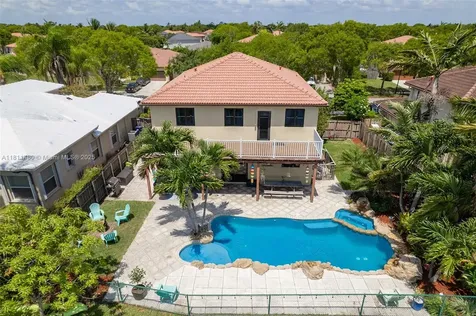 21241 SW 88th Place Cutler Bay FL 33189