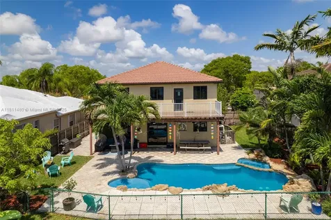 21241 SW 88th Place Cutler Bay FL 33189