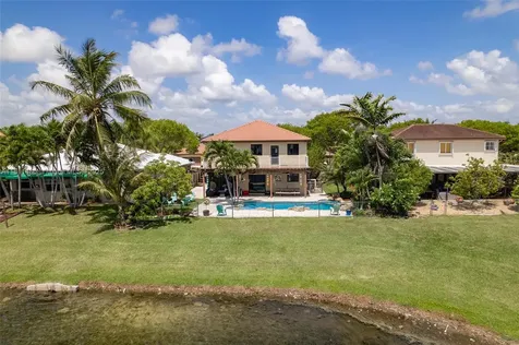 21241 SW 88th Place Cutler Bay FL 33189