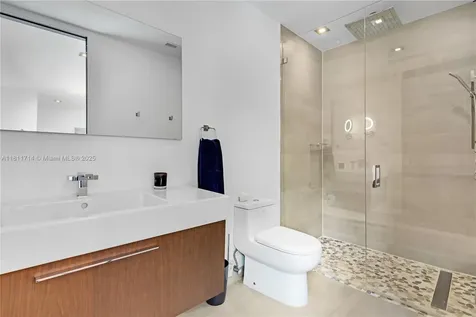 1601 Diplomat Parkway Hollywood FL 33019