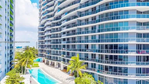 488 NE 18th Street Miami FL 33132
