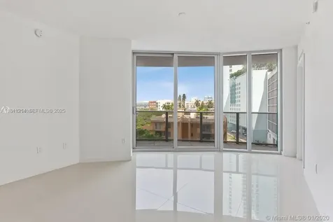 488 NE 18th Street Miami FL 33132