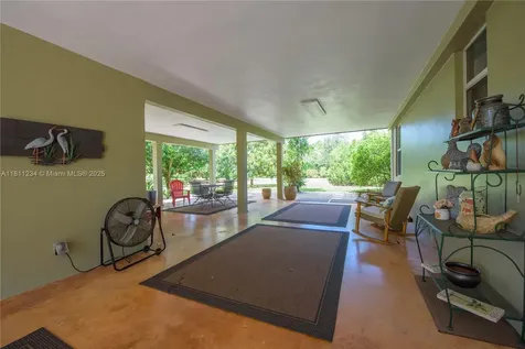 25000 SW 197th Avenue Homestead FL 33031