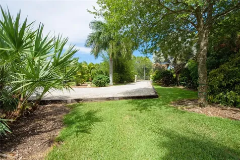 25000 SW 197th Avenue Homestead FL 33031
