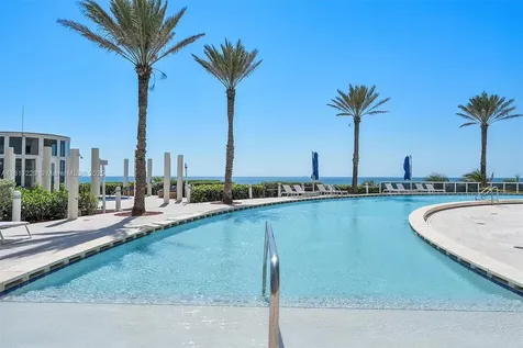 17201 Collins Avenue Sunny Isles Beach FL 33160