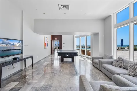 17201 Collins Avenue Sunny Isles Beach FL 33160
