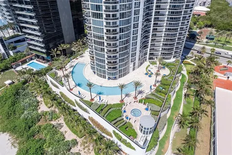 17201 Collins Avenue Sunny Isles Beach FL 33160