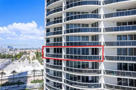17201 Collins Avenue Sunny Isles Beach FL 33160