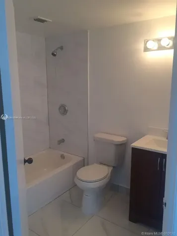 8290 Lake Drive Doral FL 33166