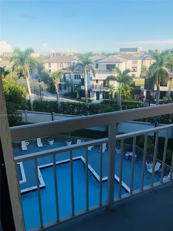 8290 Lake Drive Doral FL 33166