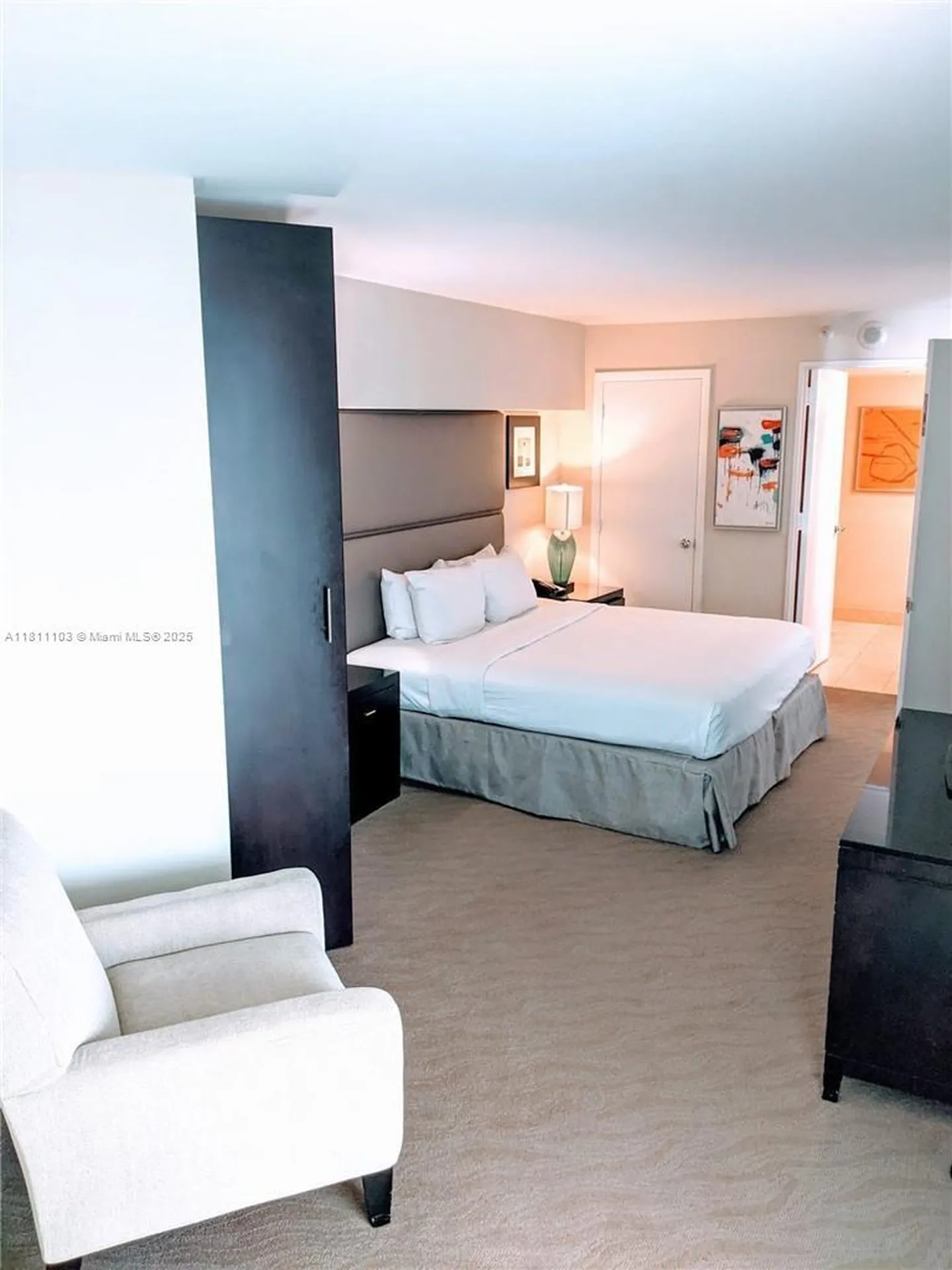 2670 E Sunrise Boulevard Fort Lauderdale FL 33304