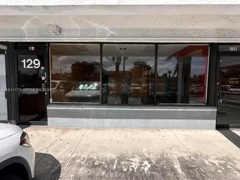129-135 E Oakland Park Boulevard Oakland Park FL 33334
