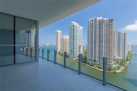 300 Biscayne Blvd Way Miami FL 33131