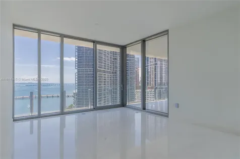 300 Biscayne Blvd Way Miami FL 33131