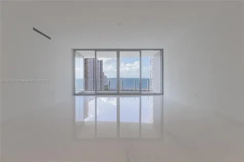 300 Biscayne Blvd Way Miami FL 33131