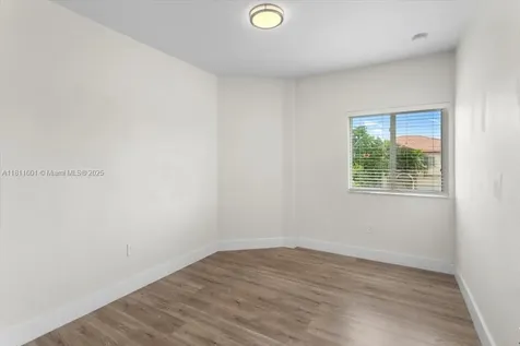 8773 SW 220th Lane Cutler Bay FL 33190