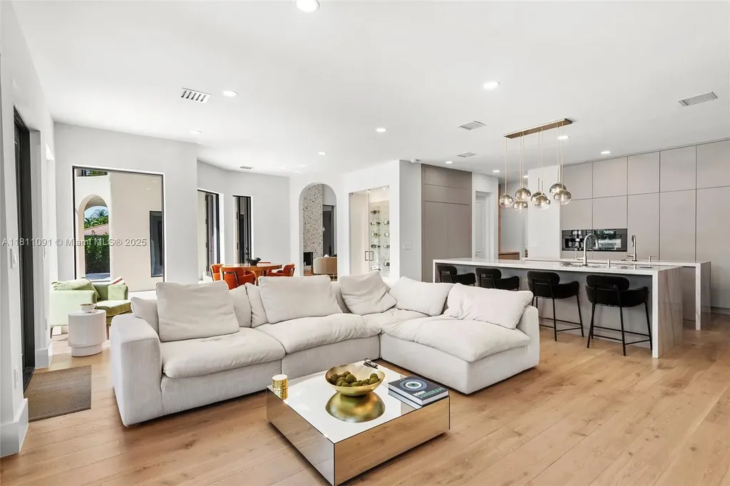 324 Coconut Isle Drive Fort Lauderdale FL 33301