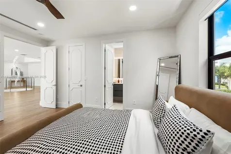 324 Coconut Isle Drive Fort Lauderdale FL 33301