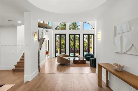 324 Coconut Isle Drive Fort Lauderdale FL 33301