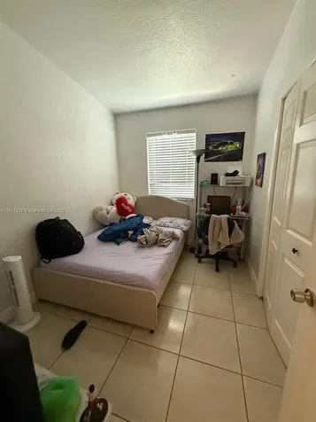 11412 SW 42nd Street Miami FL 33165