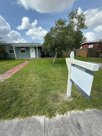 11412 SW 42nd Street Miami FL 33165