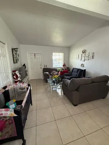 11412 SW 42nd Street Miami FL 33165