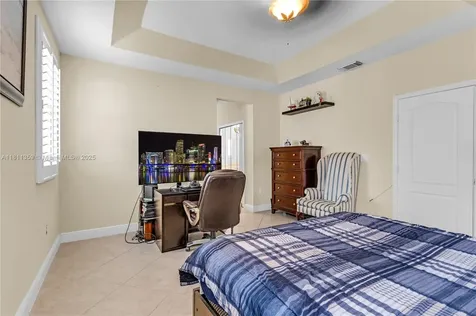 8753 SW 3rd Lane Miami FL 33174