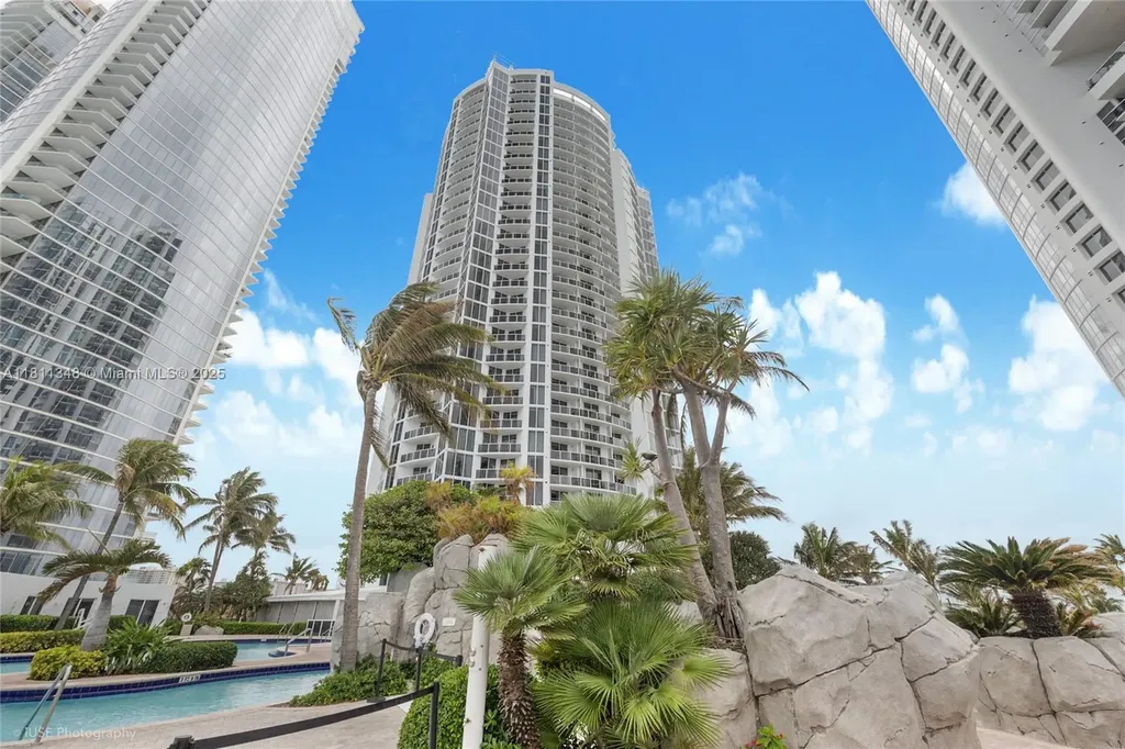 18001 Collins Avenue Sunny Isles Beach FL 33160