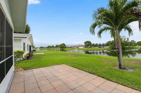 3810 Rowena Circle West Palm Beach FL 33417