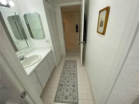 1902 Bermuda Circle Coconut Creek FL 33066