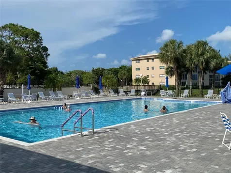 1902 Bermuda Circle Coconut Creek FL 33066