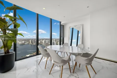 18555 Collins Avenue Sunny Isles Beach FL 33160