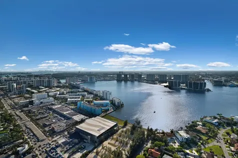 18555 Collins Avenue Sunny Isles Beach FL 33160