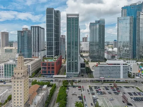 601 NE 1st Avenue Miami FL 33132
