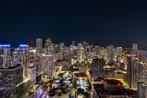 601 NE 1st Avenue Miami FL 33132