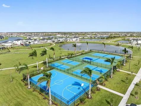 13138 Valletta Way Port St. Lucie FL 34987
